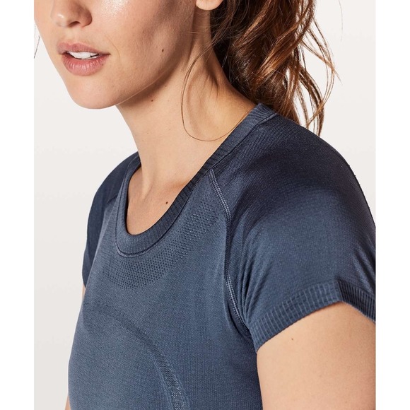Lululemon Swiftly Tech Short Sleeve CrewDazed / Dazed Size 4 W3MEBS - Picture 11 of 11